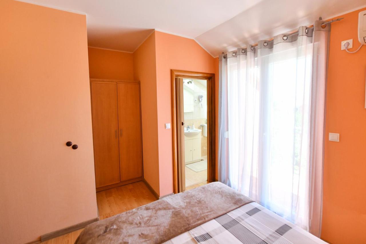 Apartments Villa Miranda Водице Экстерьер фото