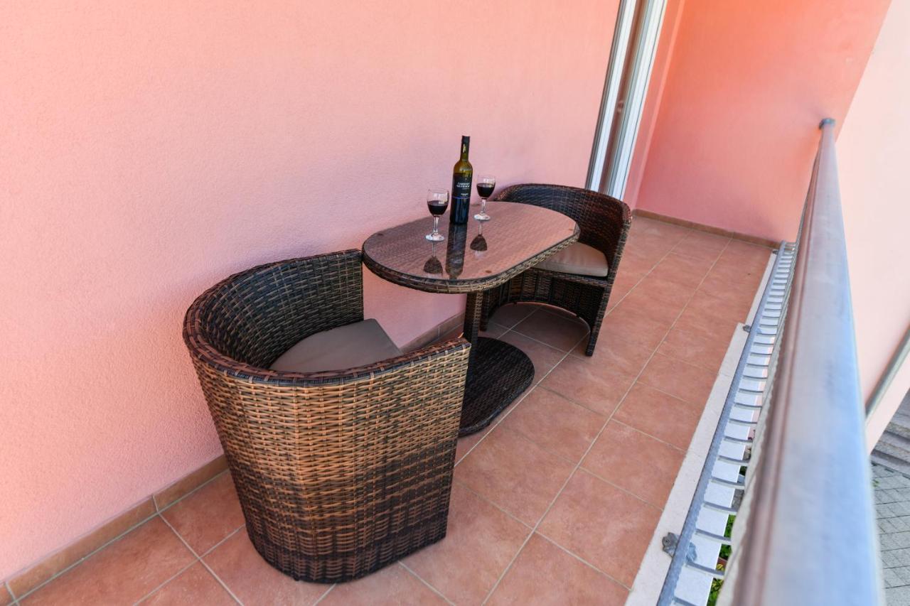 Apartments Villa Miranda Водице Экстерьер фото
